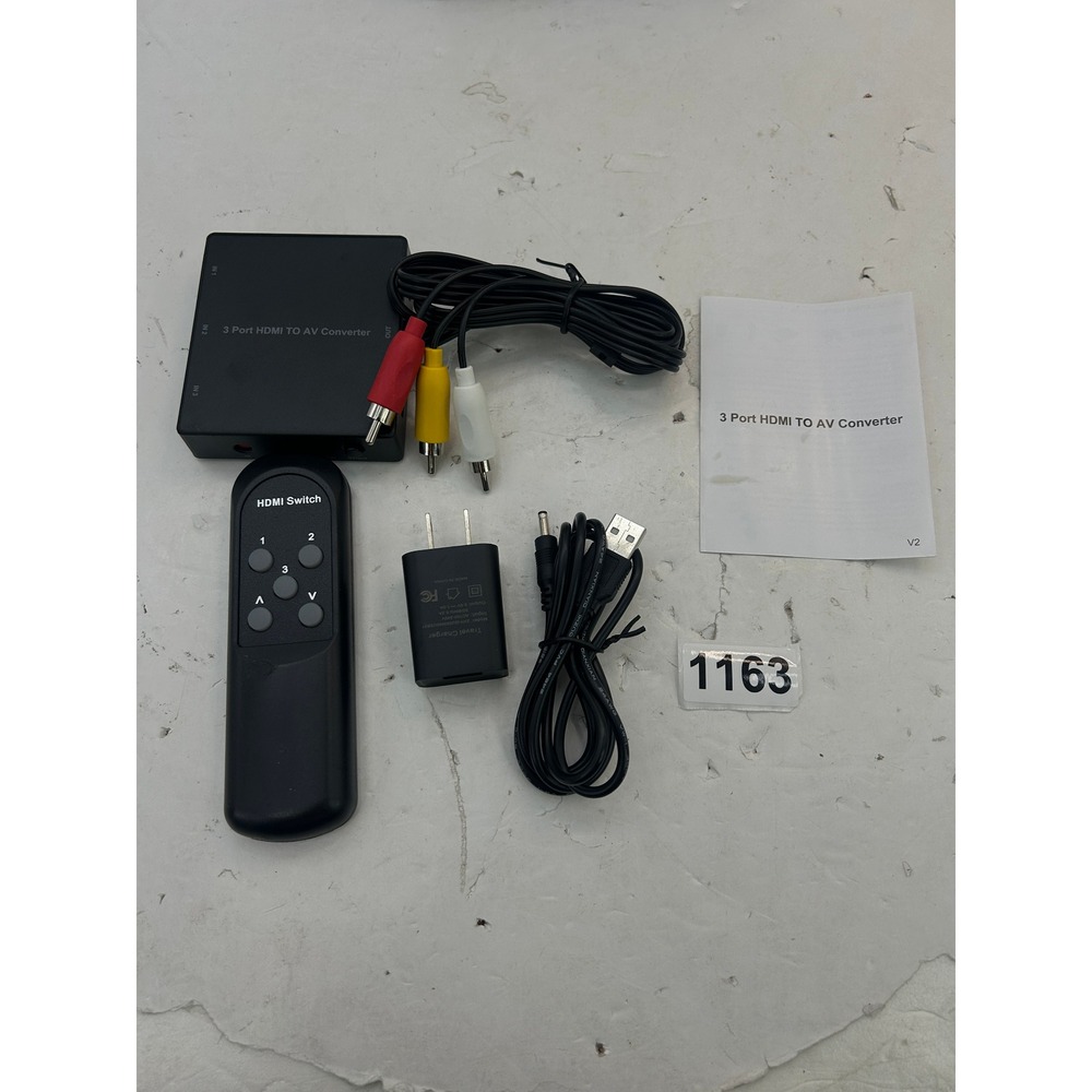 3 Port HDMI to AV Converter  Black